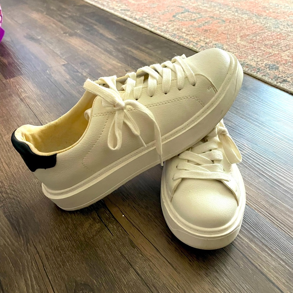 Steven Madden Catcher Platform sneakers shoes